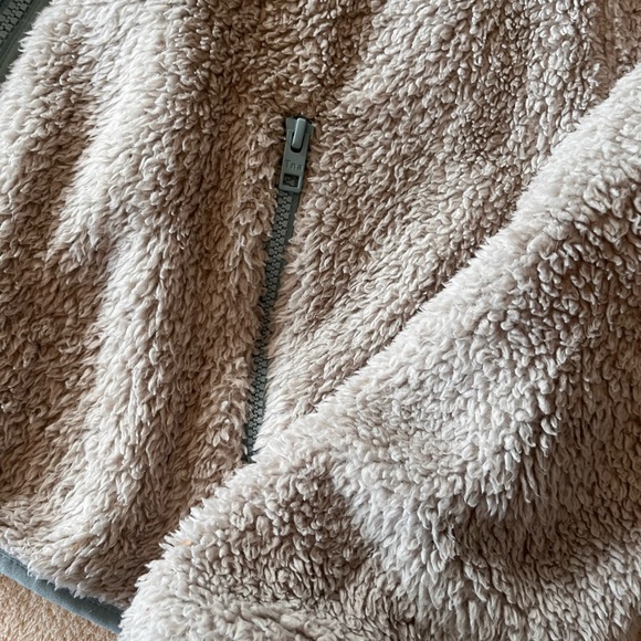 TNA Cream Sherpa Hoodie - Picture 4 of 12